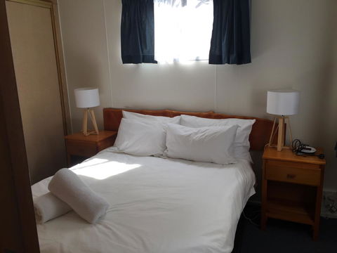 Regatta Point Tavern & Holiday Villas - Accommodation Nelson Bay 25