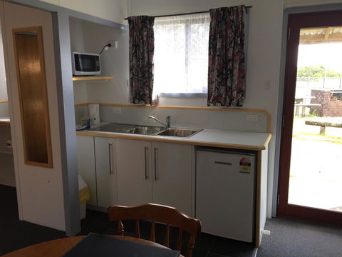 Regatta Point Tavern & Holiday Villas - Accommodation Nelson Bay 17