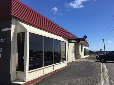 Regatta Point Tavern & Holiday Villas - Accommodation Nelson Bay 16