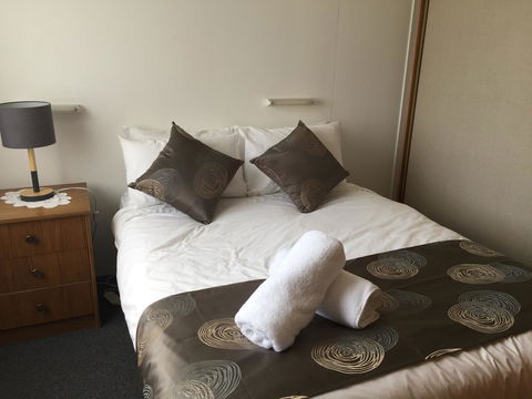 Regatta Point Tavern & Holiday Villas - Accommodation Nelson Bay 19
