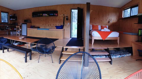 BAY OF FIRES ECO HUT Off Grid Experience At Binalong Bay - Accommodation Nelson Bay 8