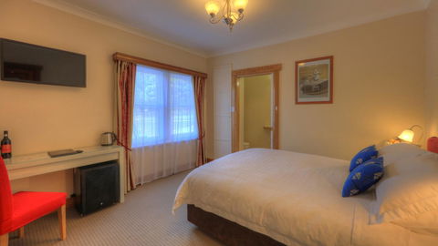 Ashdowns Of Dover - Accommodation Nelson Bay 7
