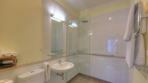 Ashdowns Of Dover - Accommodation Nelson Bay 12