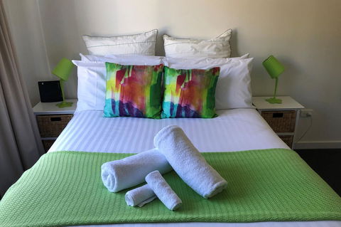 BAY OF FIRES SEACHANGE Ocean Frontage - Accommodation Nelson Bay 7
