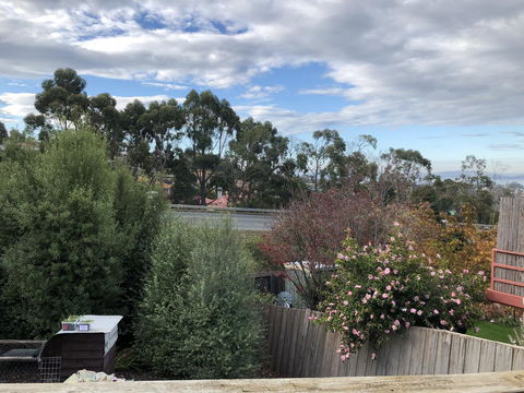 Little Mountain Town - Accommodation Nelson Bay 4
