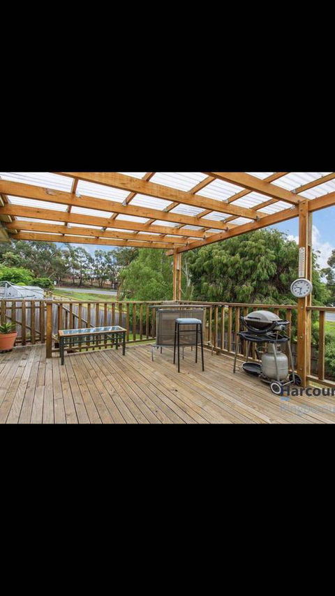 Little Mountain Town - Accommodation Nelson Bay 14