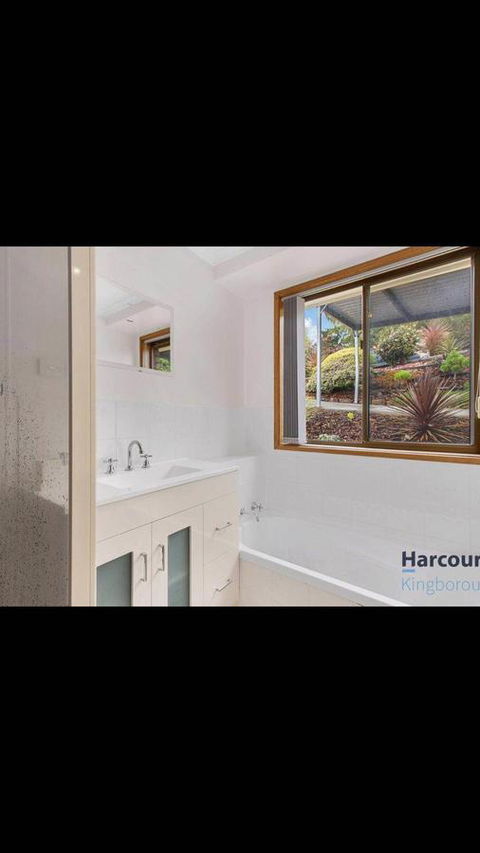 Little Mountain Town - Accommodation Nelson Bay 15