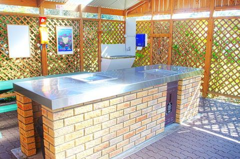 Strahan Beach Tourist Park - Accommodation Nelson Bay 6