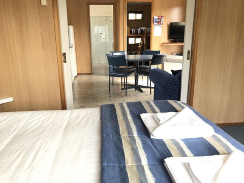Strahan Beach Tourist Park - Accommodation Nelson Bay 2