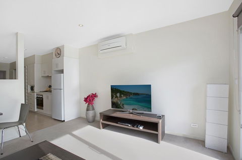 Astra Apartments Glen Waverley @Springvale RD - Accommodation Nelson Bay 11
