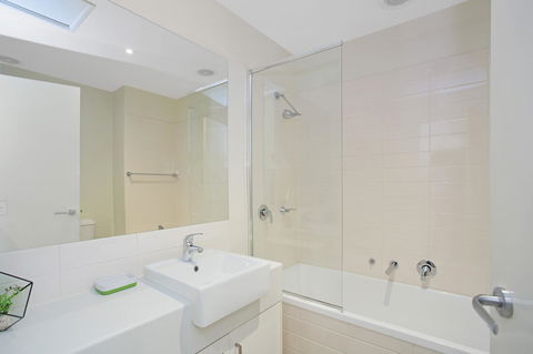 Astra Apartments Glen Waverley @Springvale RD - Accommodation Nelson Bay 17
