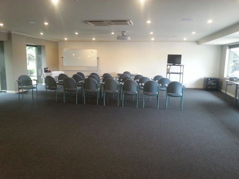 The Waverley International Hotel - Accommodation Nelson Bay 30