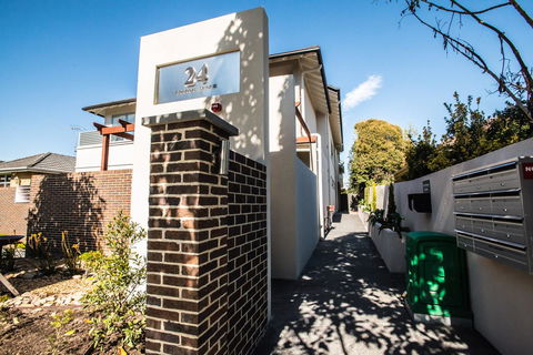 The Waverley International Hotel - Accommodation Nelson Bay 43