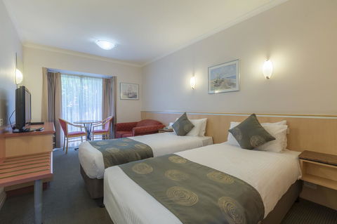 The Waverley International Hotel - Accommodation Nelson Bay 10