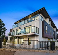 Manhattan Apartments - Notting Hill - Accommodation Nelson Bay