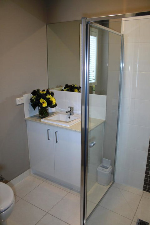 Atarhi Villas - Melbourne - Accommodation Nelson Bay 9