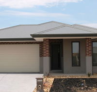 Atarhi Villas - Melbourne - Accommodation Nelson Bay