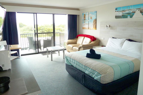 Apollo Bay Waterfront Motor Inn - Accommodation Nelson Bay 2