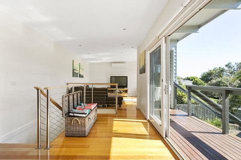 Front Beach House - Nelson Bay Accommodation.com 14