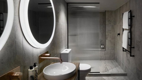 Zagame\'s House - Nelson Bay Accommodation.com 13