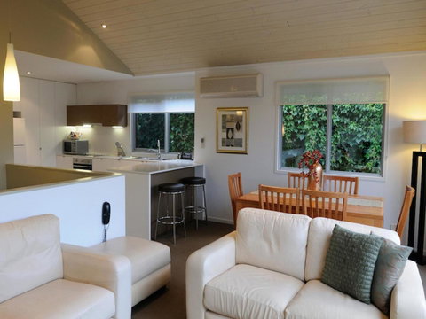 The Victoria Apartments - Accommodation Nelson Bay 32