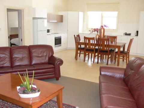 The Victoria Apartments - Accommodation Nelson Bay 25