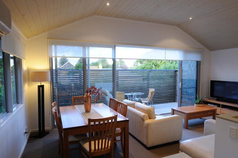 The Victoria Apartments - Accommodation Nelson Bay 13