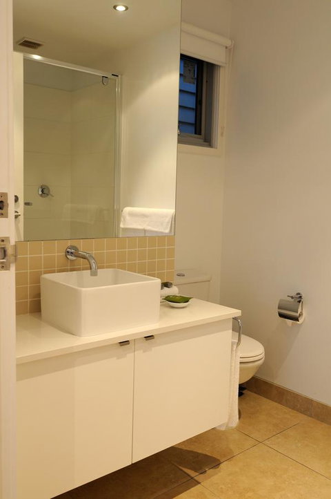 The Victoria Apartments - Accommodation Nelson Bay 4