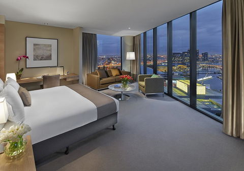 Crown Promenade Melbourne - Accommodation Nelson Bay 1