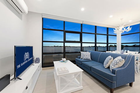 The Hamptons Apartments - St Kilda - Accommodation Nelson Bay 24