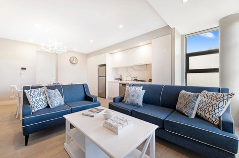 The Hamptons Apartments - St Kilda - Accommodation Nelson Bay 5