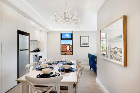 The Hamptons Apartments - St Kilda - Accommodation Nelson Bay 16