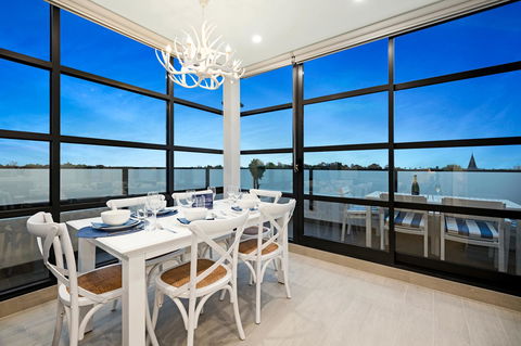 The Hamptons Apartments - St Kilda - Accommodation Nelson Bay 9