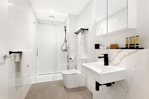 The Hamptons Apartments - St Kilda - Accommodation Nelson Bay 32