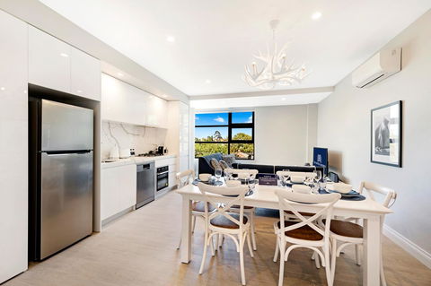 The Hamptons Apartments - St Kilda - Accommodation Nelson Bay 21