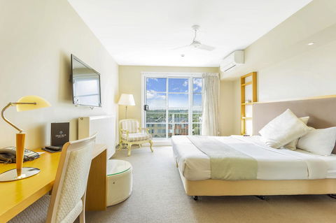 Deep Blue Hotel & Hot Springs - Accommodation Nelson Bay 41