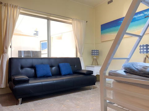 Nautique Beach House - Accommodation Nelson Bay 10