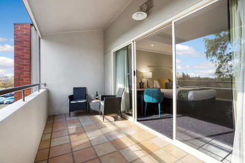 All Seasons Resort Hotel Bendigo - Accommodation Nelson Bay 3