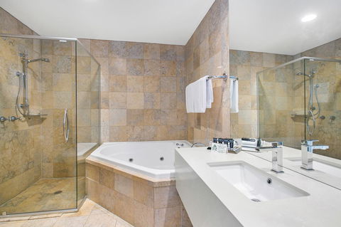 All Seasons Resort Hotel Bendigo - Accommodation Nelson Bay 33