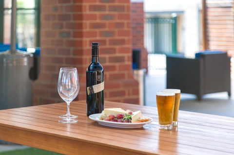 All Seasons Resort Hotel Bendigo - Accommodation Nelson Bay 42