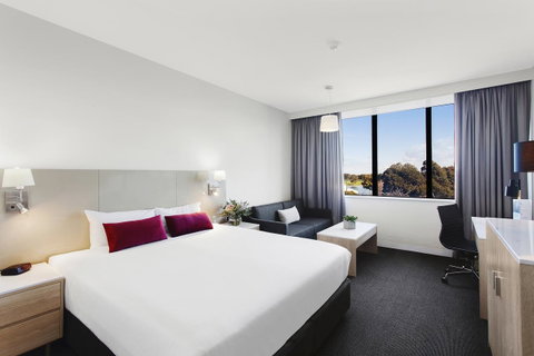 Mercure Melbourne Albert Park - Nelson Bay Accommodation.com 8