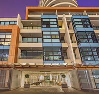 Melbourne Holiday Apartments Flinders Wharf - Accommodation Nelson Bay