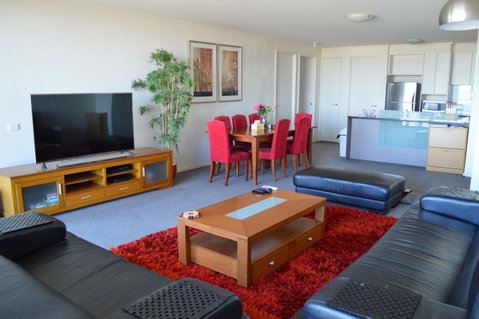 3BR Apartment At Victoria Tower Southbank - Accommodation Nelson Bay 0
