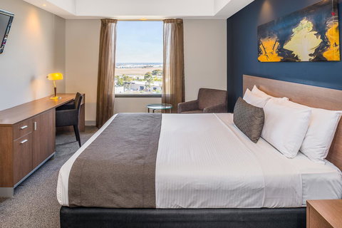 Mantra Melbourne Airport - Accommodation Nelson Bay 2