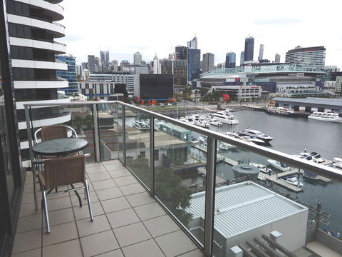 AKOM AT Docklands - Accommodation Nelson Bay 38