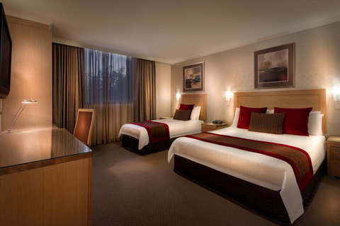 BEST WESTERN PLUS Travel Inn - Accommodation Nelson Bay 25