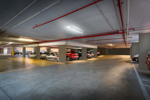 BEST WESTERN PLUS Travel Inn - Accommodation Nelson Bay 10