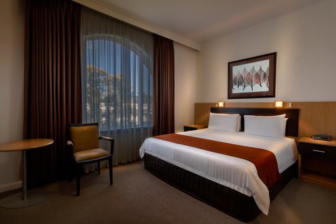 BEST WESTERN PLUS Travel Inn - Accommodation Nelson Bay 24