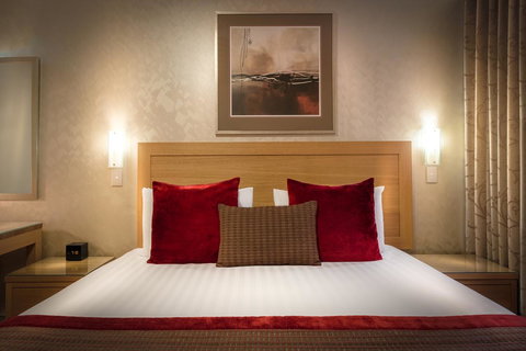 BEST WESTERN PLUS Travel Inn - Accommodation Nelson Bay 29