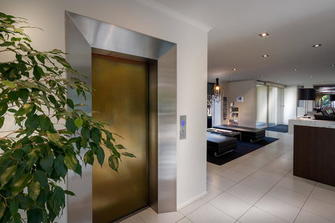 BEST WESTERN PLUS Travel Inn - Accommodation Nelson Bay 22